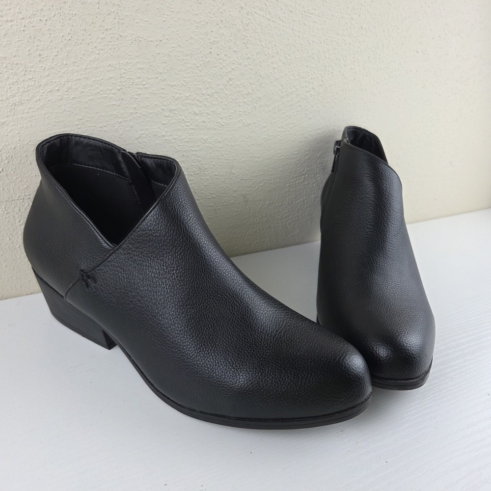 Aerosoles Cayu Black Faux Leather Slip On Ankle Booties Side Zip Womens Size 7.5 - Picture 2 of 13
